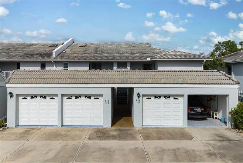 1041 Capri Isles Boulevard - Photo 1
