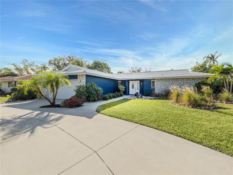 3342 Pembrook Drive - Photo 1
