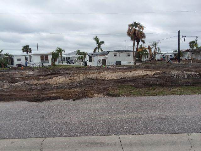 608 Waterway - Photo 1