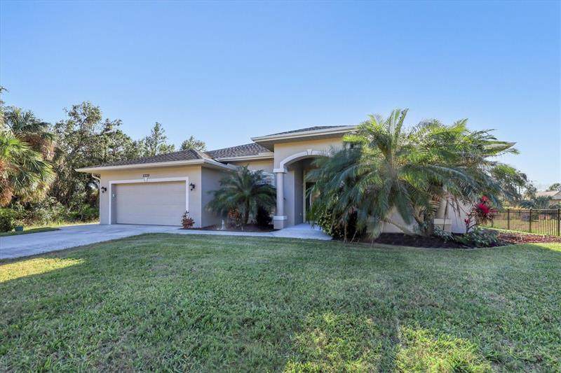 2339 Homestead Circle - Photo 1
