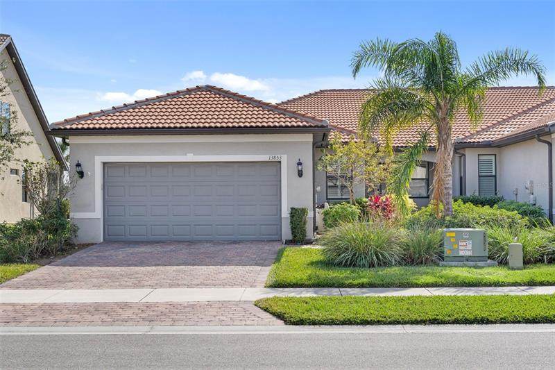 13853 Alafaya Street - Photo 1