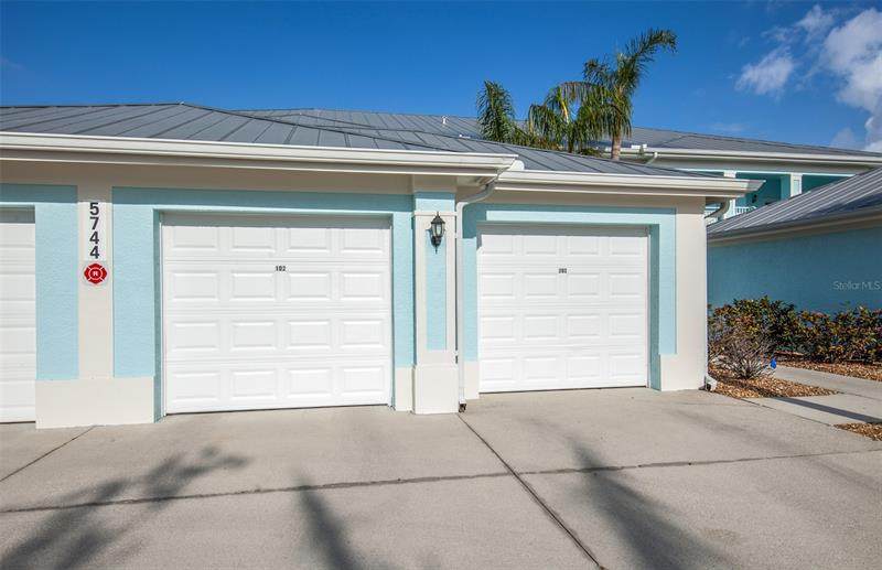 5744 Sabal Trace Drive - Photo 1