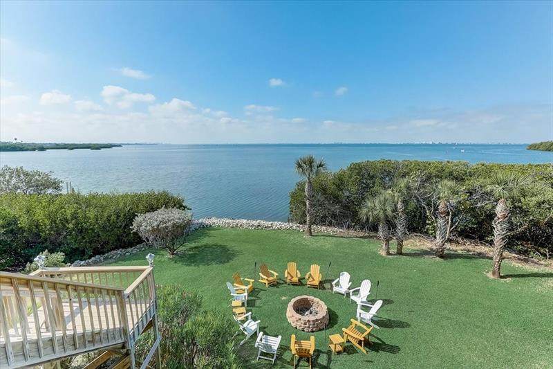 2428 Bay Drive - Photo 1