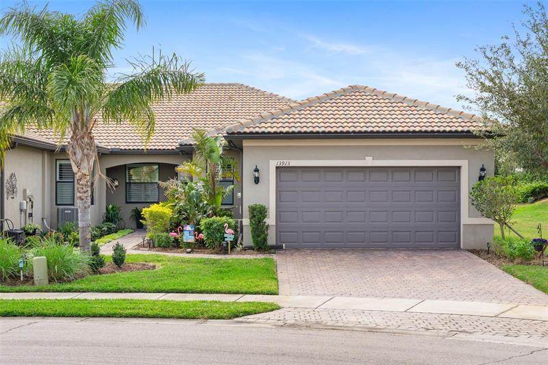 13913 Alafaya Street - Photo 1