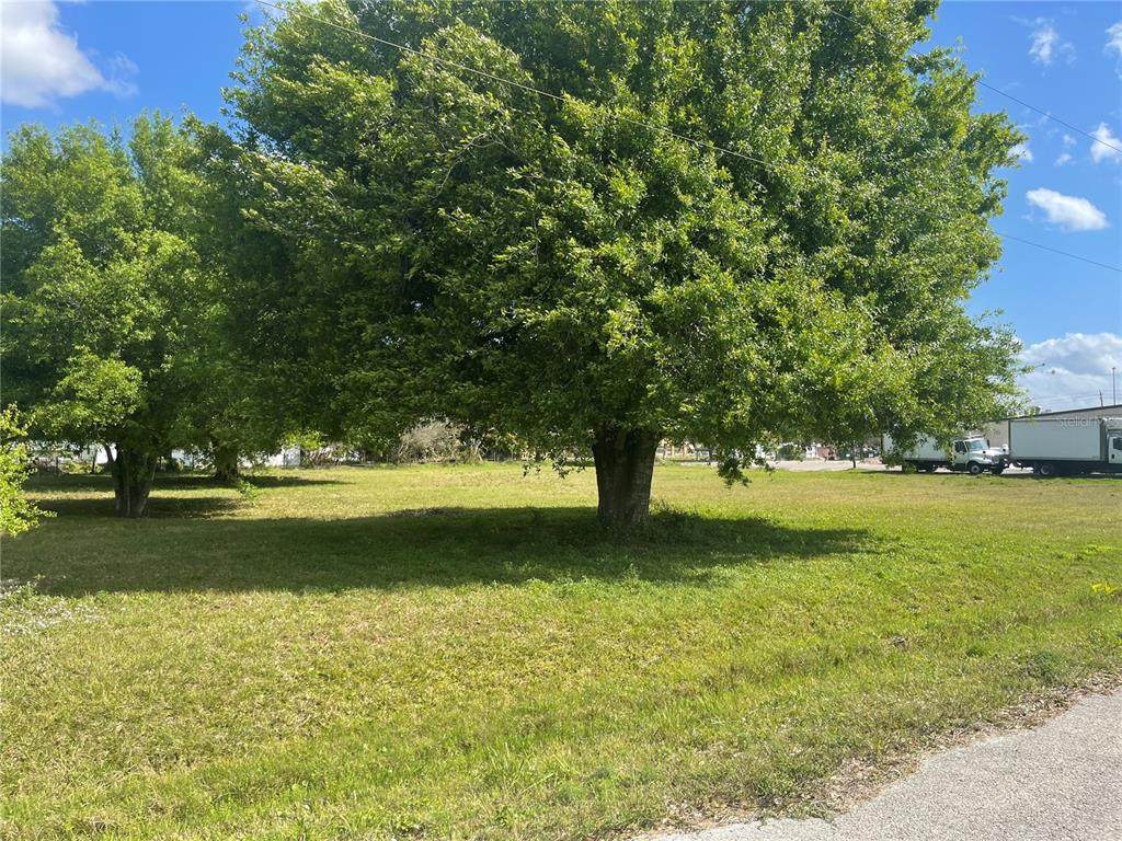 1018 Scott Avenue - Photo 1