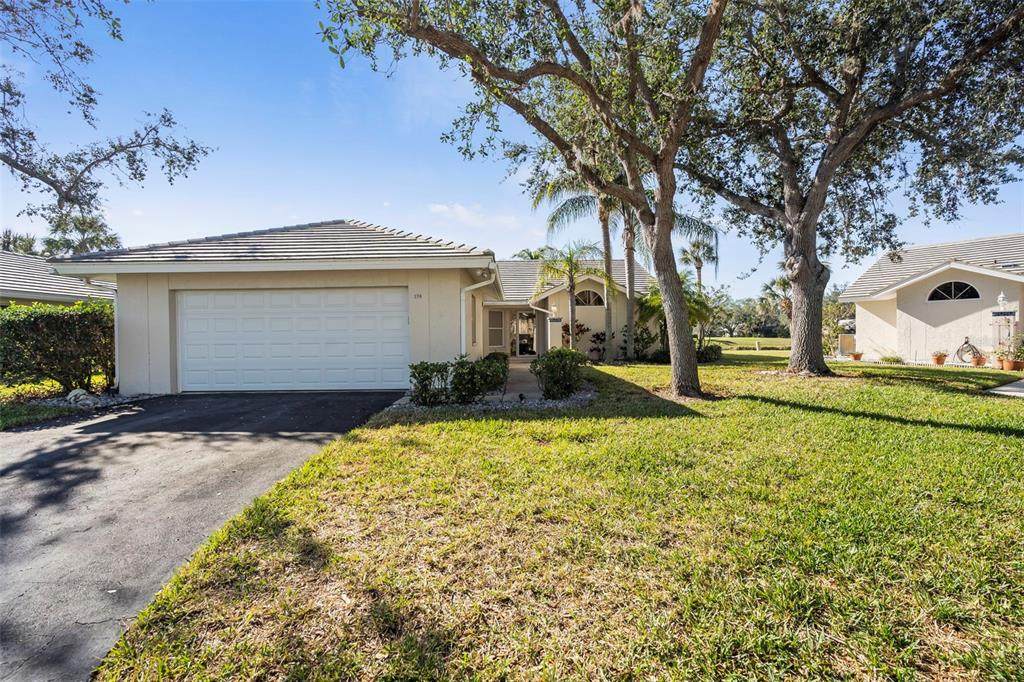 174 Southampton Place - Photo 1