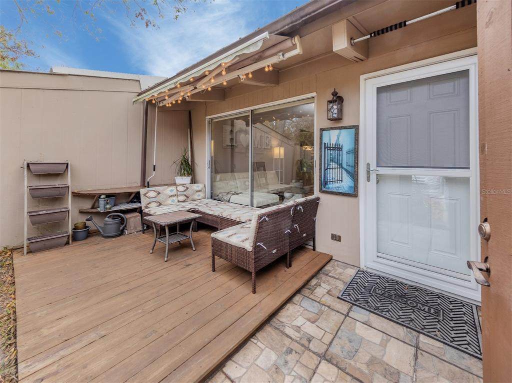 500 Jefferson Avenue - Photo 1