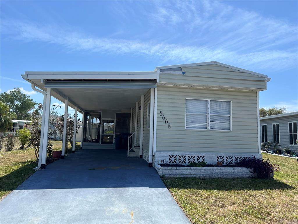 5668 Holiday Park Boulevard - Photo 1