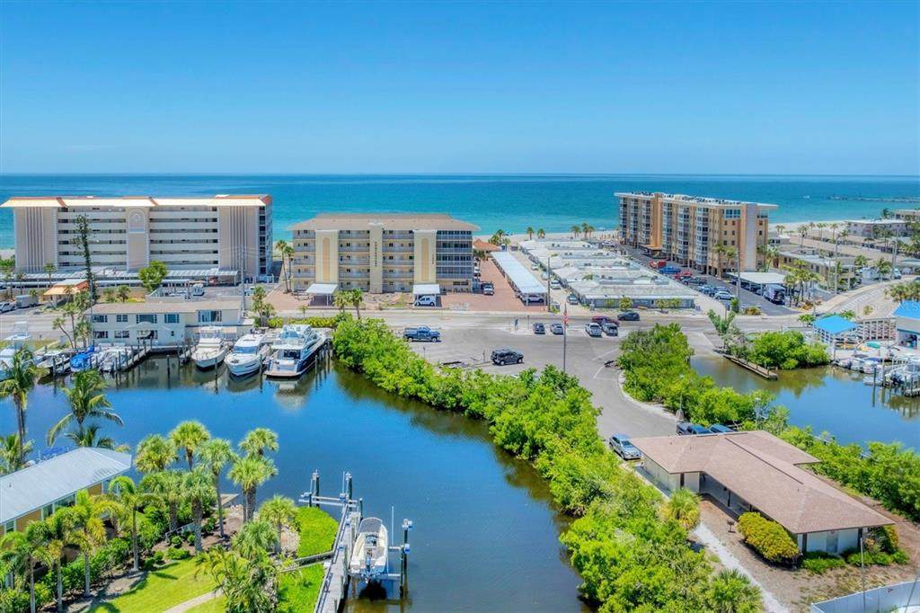 1200 Tarpon Center Drive - Photo 1