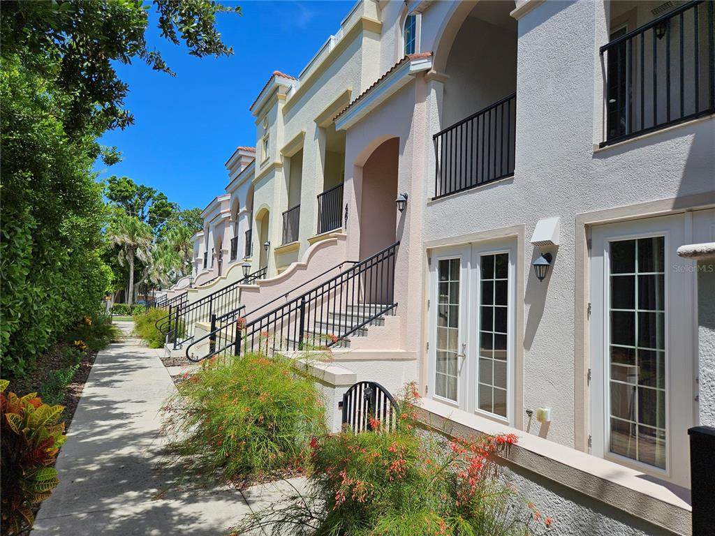 461 Nokomis Avenue - Photo 1