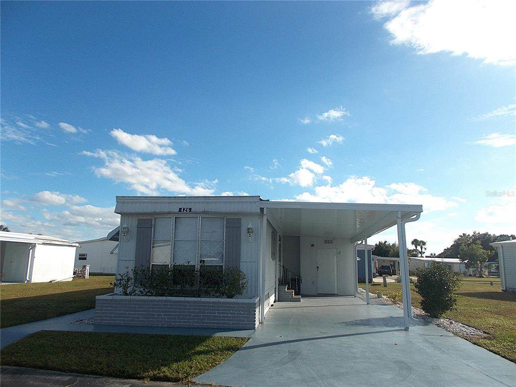426 Boxwood Drive - Photo 1