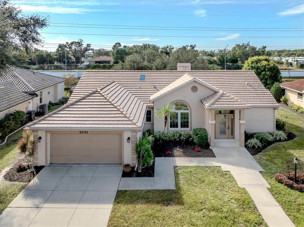 1041 Truman Street - Photo 1