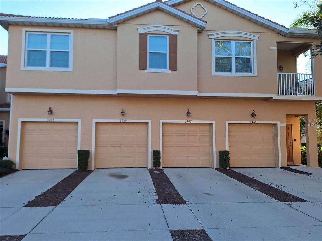 3709 Parkridge Circle - Photo 1