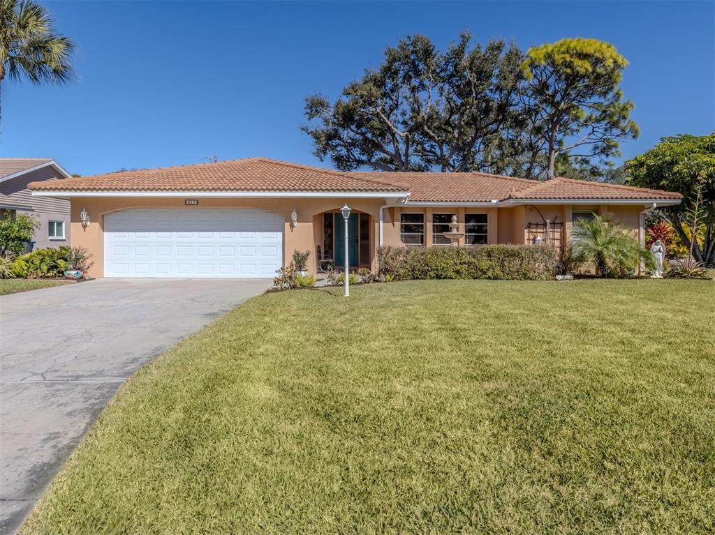 317 Monet Drive - Photo 1