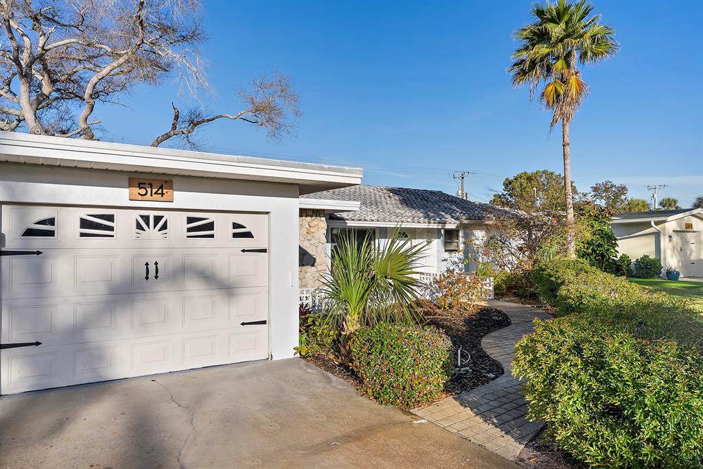 514 Harbor Drive - Photo 1