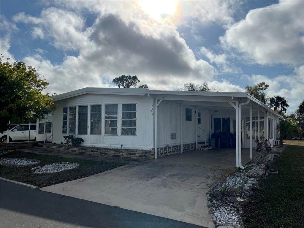 807 Jolanda Circle - Photo 1