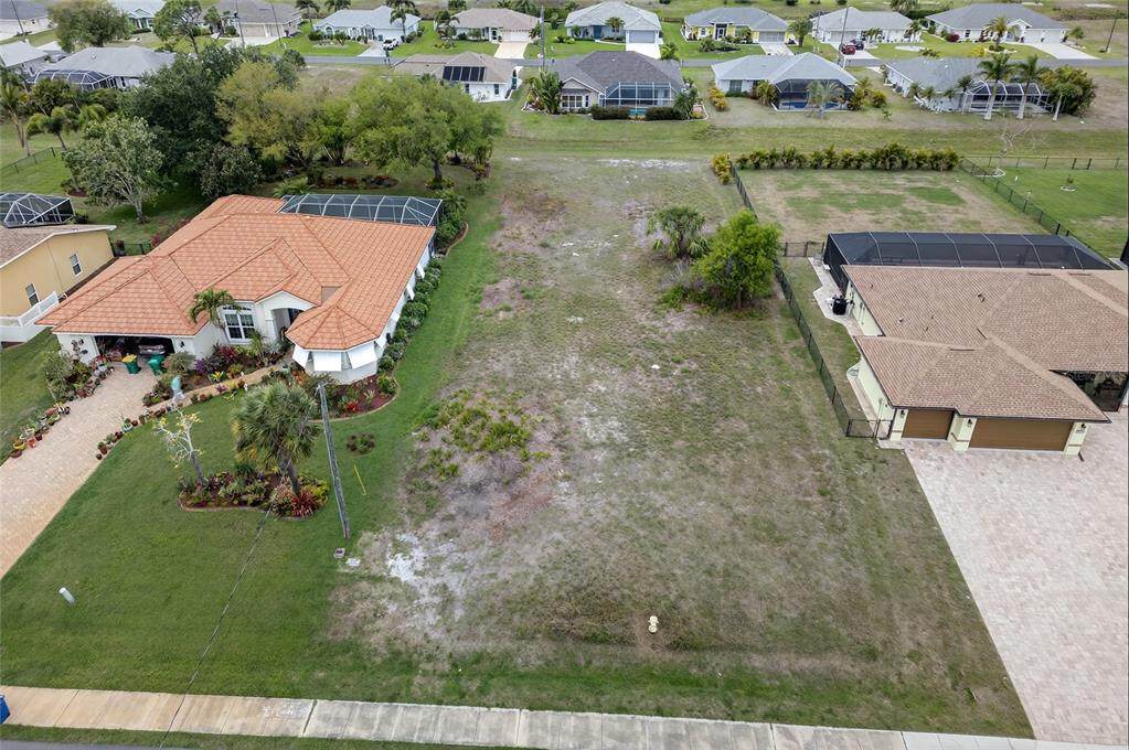211 Rotonda Boulevard - Photo 1