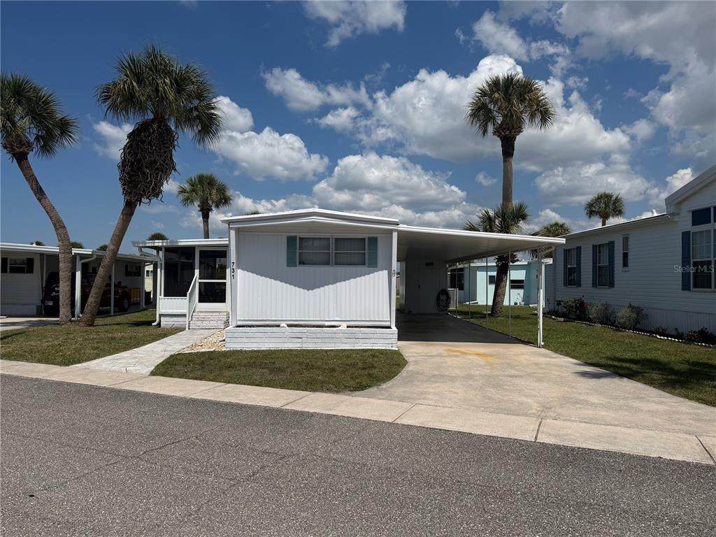 731 Camellia Drive - Photo 1