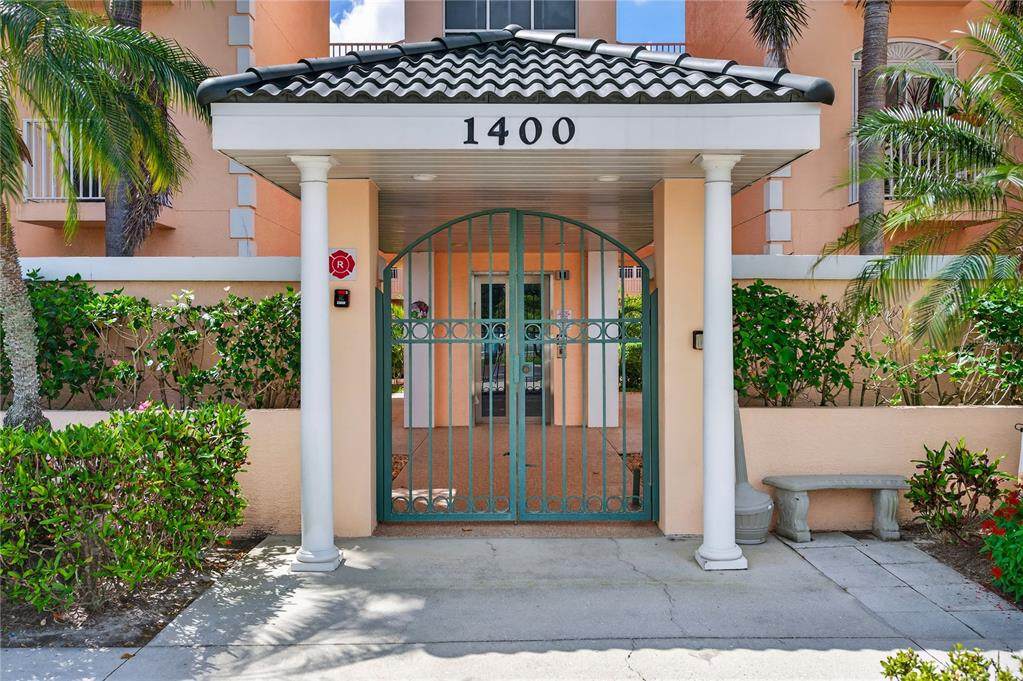 1421 Gondola Park Drive - Photo 1