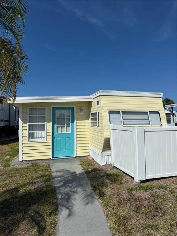 1475 Flamingo Drive - Photo 1