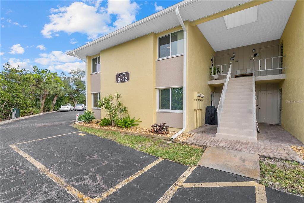 101 Louella Lane - Photo 1