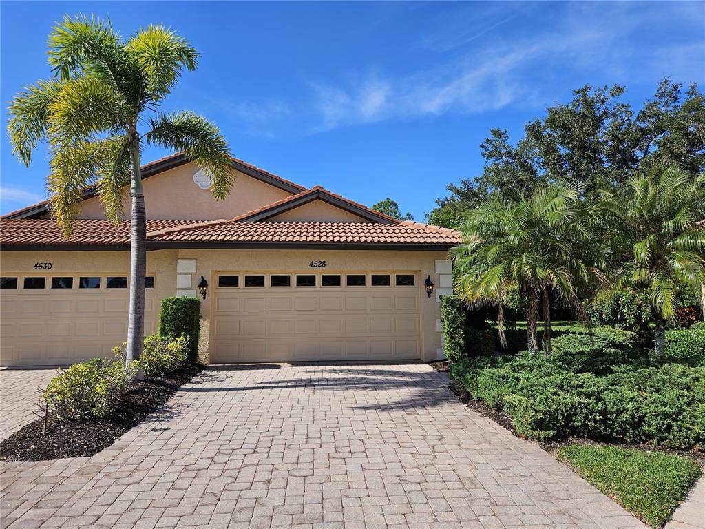4528 Cancello Grande Avenue - Photo 1