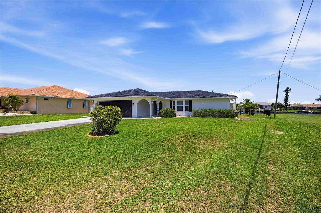 1933 Fairview Drive - Photo 1