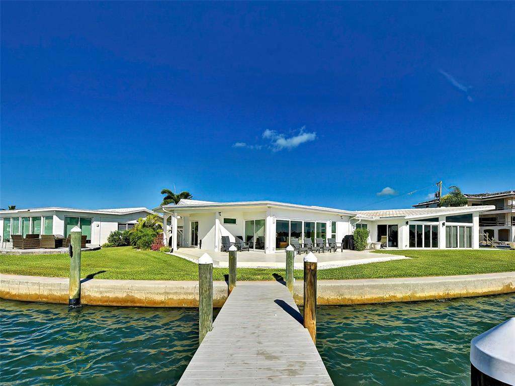 885 White Cap Circle - Photo 1