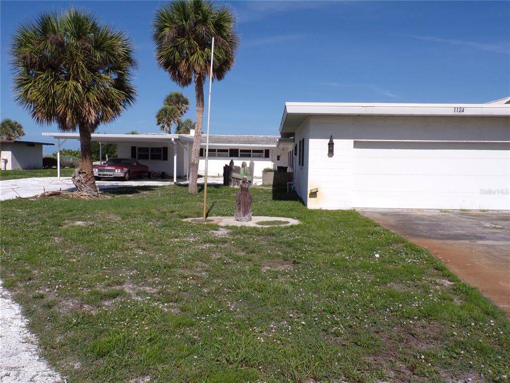 1124 Sunset Drive - Photo 1