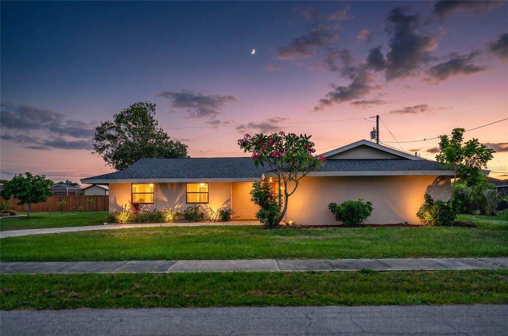 337 Colgan Avenue - Photo 1