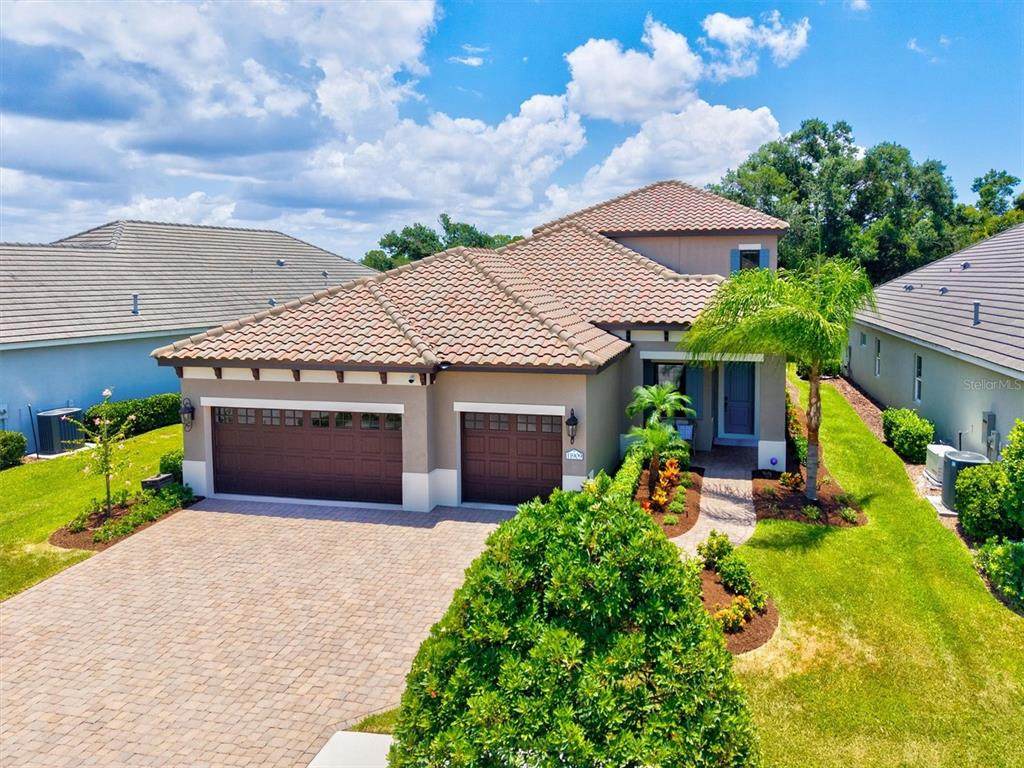 11909 Hunters Creek Road - Photo 1