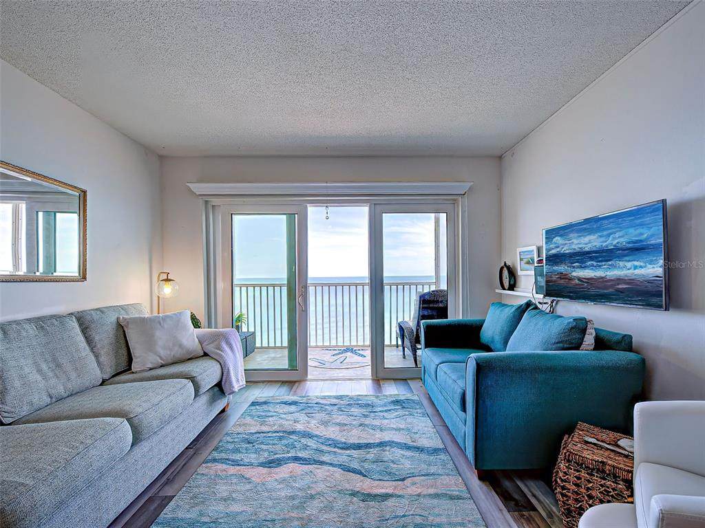 633 Alhambra Road - Photo 1