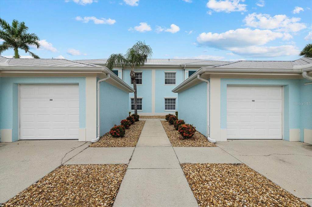 5738 Sabal Trace Drive - Photo 1