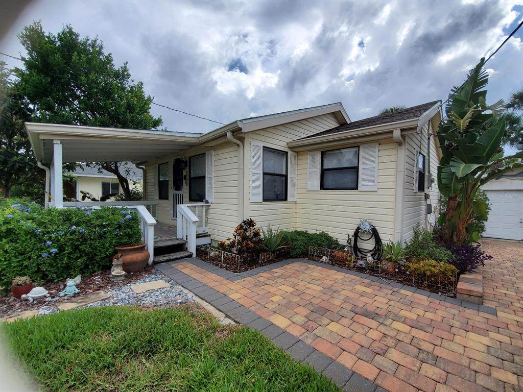 603 Peninsula Avenue - Photo 1
