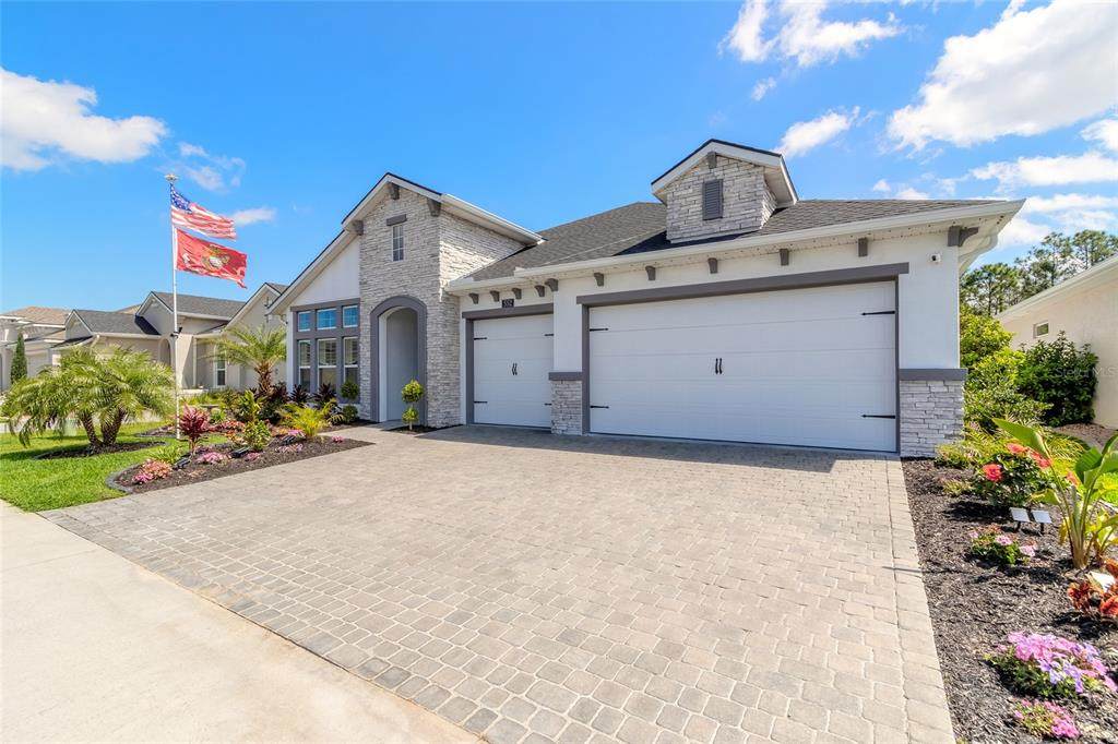 552 Mosaic Boulevard - Photo 1