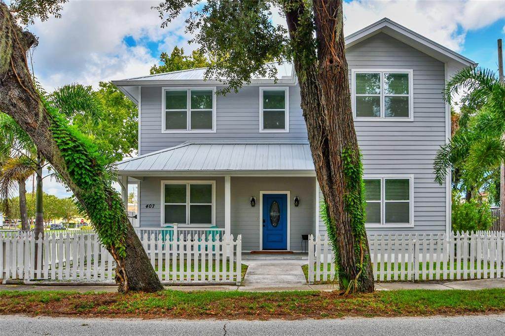 407 Douglas Street - Photo 1