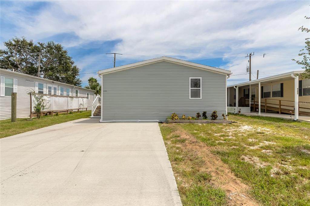 4391 Maple Avenue - Photo 1
