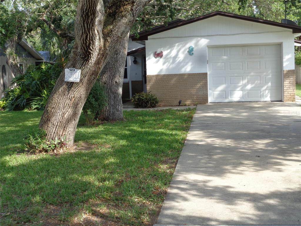 799 10TH Avenue - Photo 1