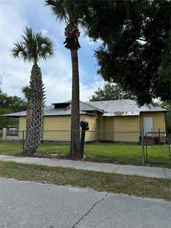 585 Washington Street - Photo 1