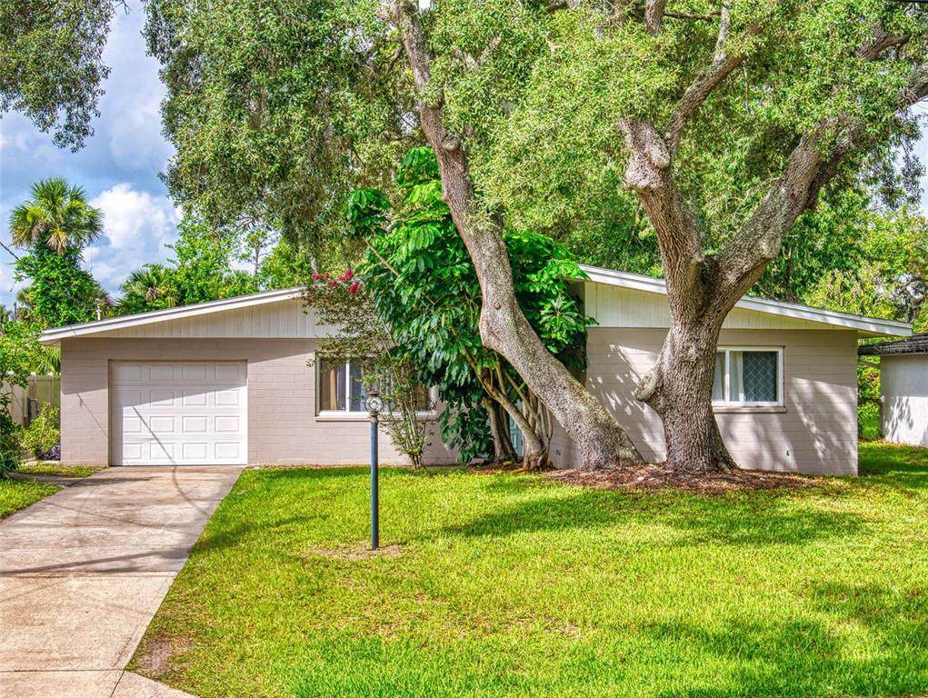 5476 Bayshore Drive - Photo 1