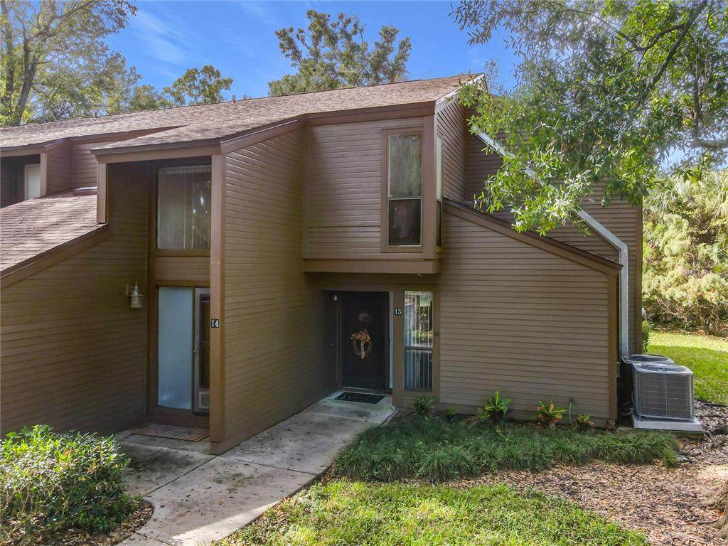 13 Surrey Court - Photo 1
