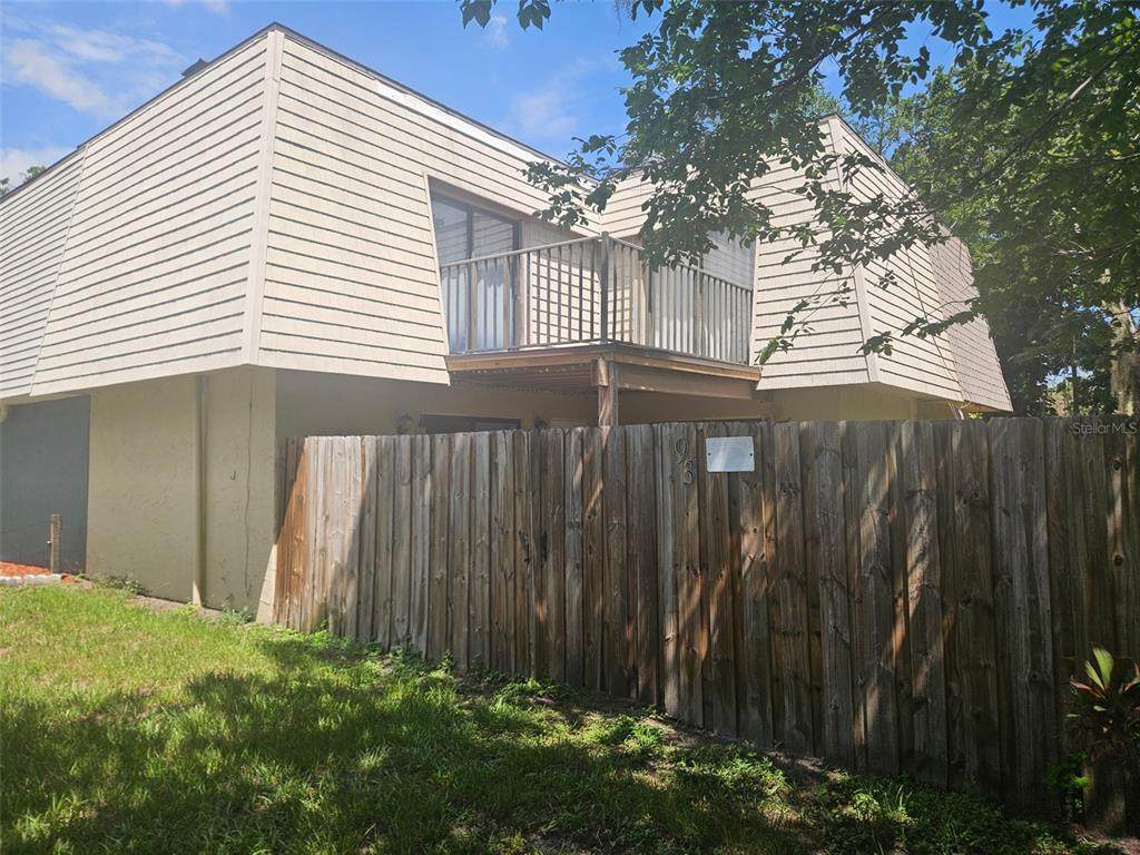 93 Springwood Square - Photo 1