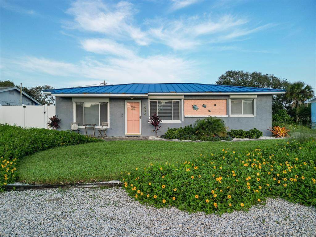 1504 Southard Avenue - Photo 1