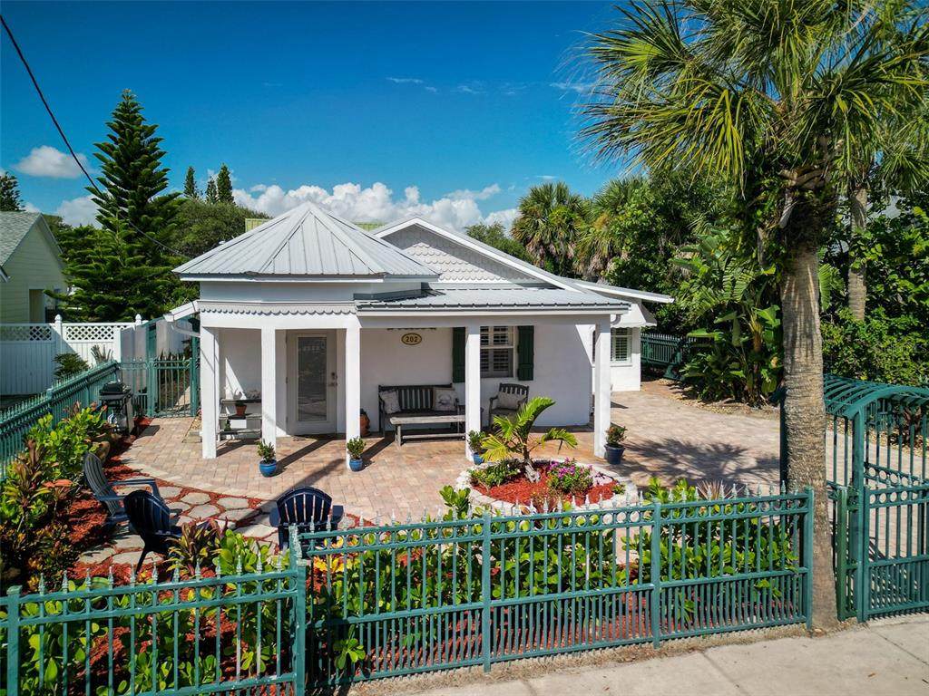 202 Cooper Street - Photo 1