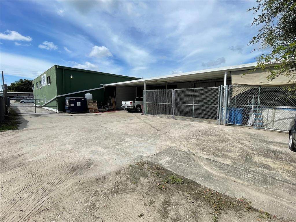 2909 Old Winter Garden Road - Photo 1