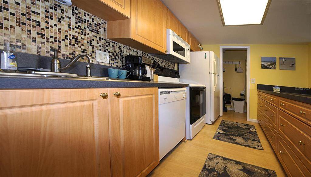 1571 Atlantic Avenue - Photo 1