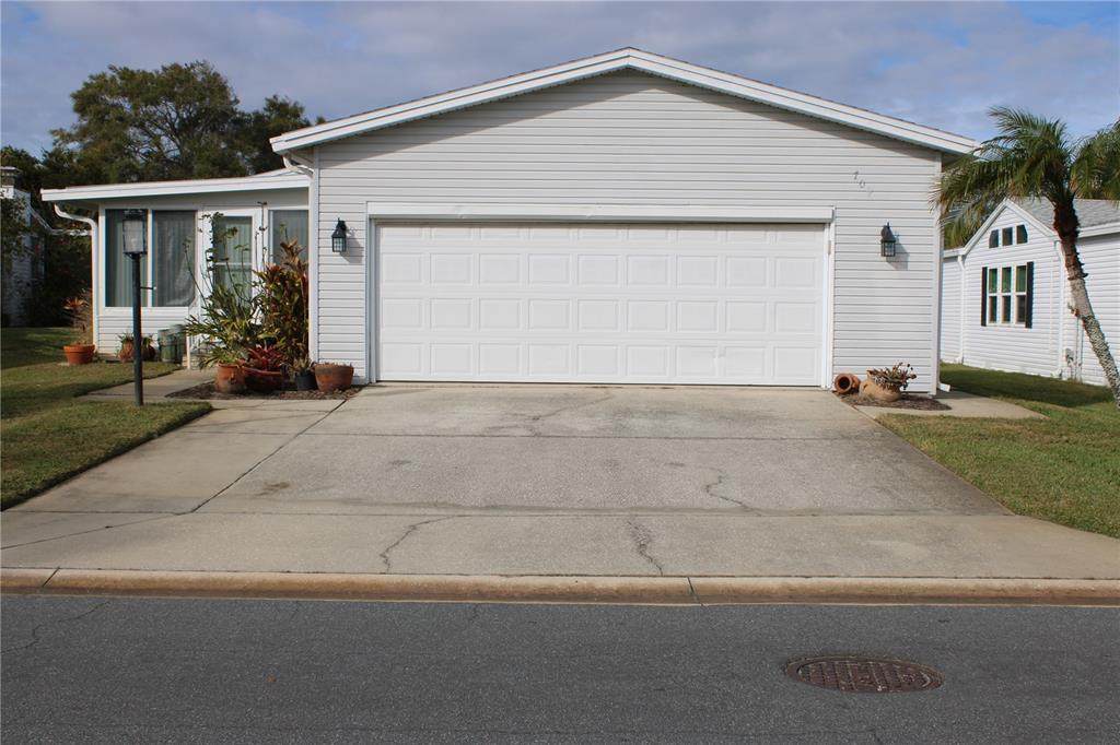 709 Helmsmen Lane - Photo 1