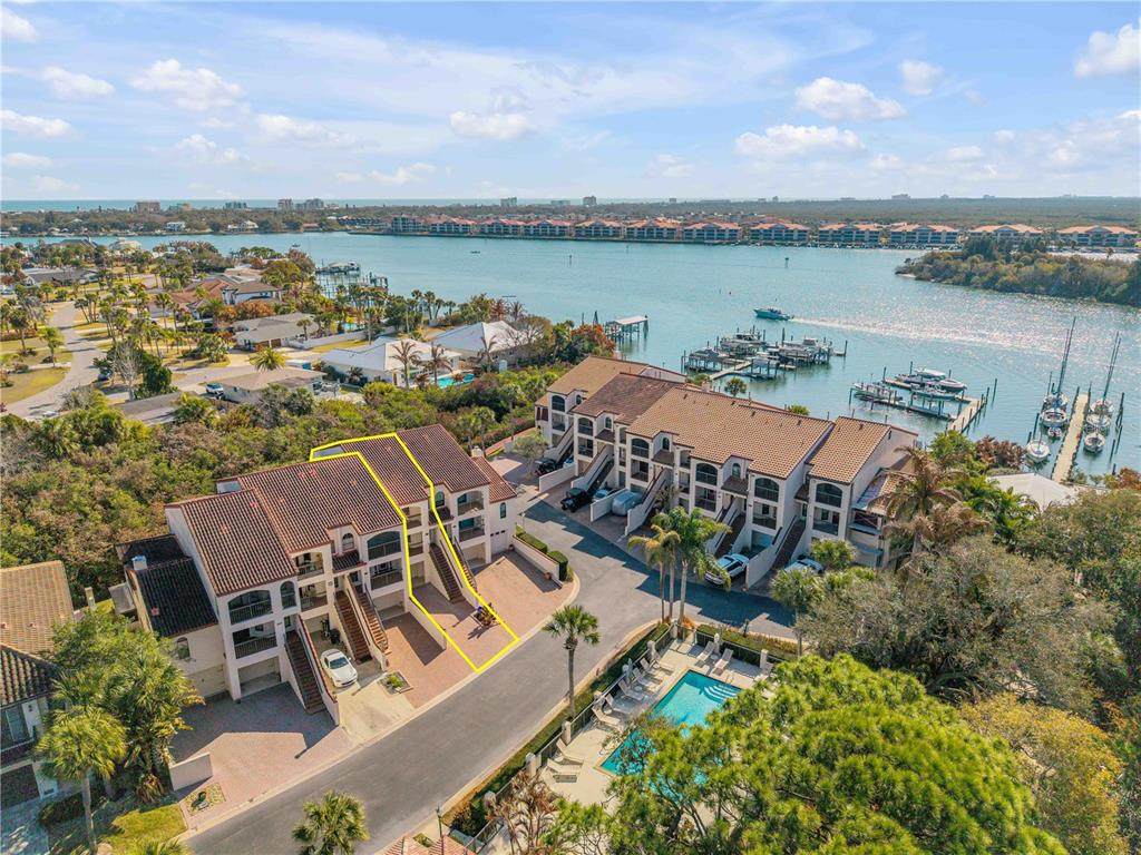 135 Marina Bay Drive - Photo 1