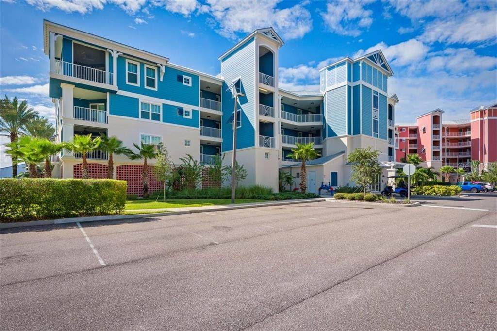 1 Riverwalk Drive - Photo 1