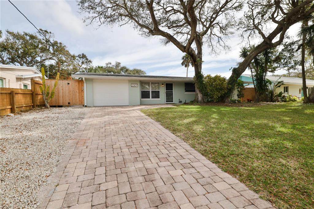 2307 Saxon Drive - Photo 1